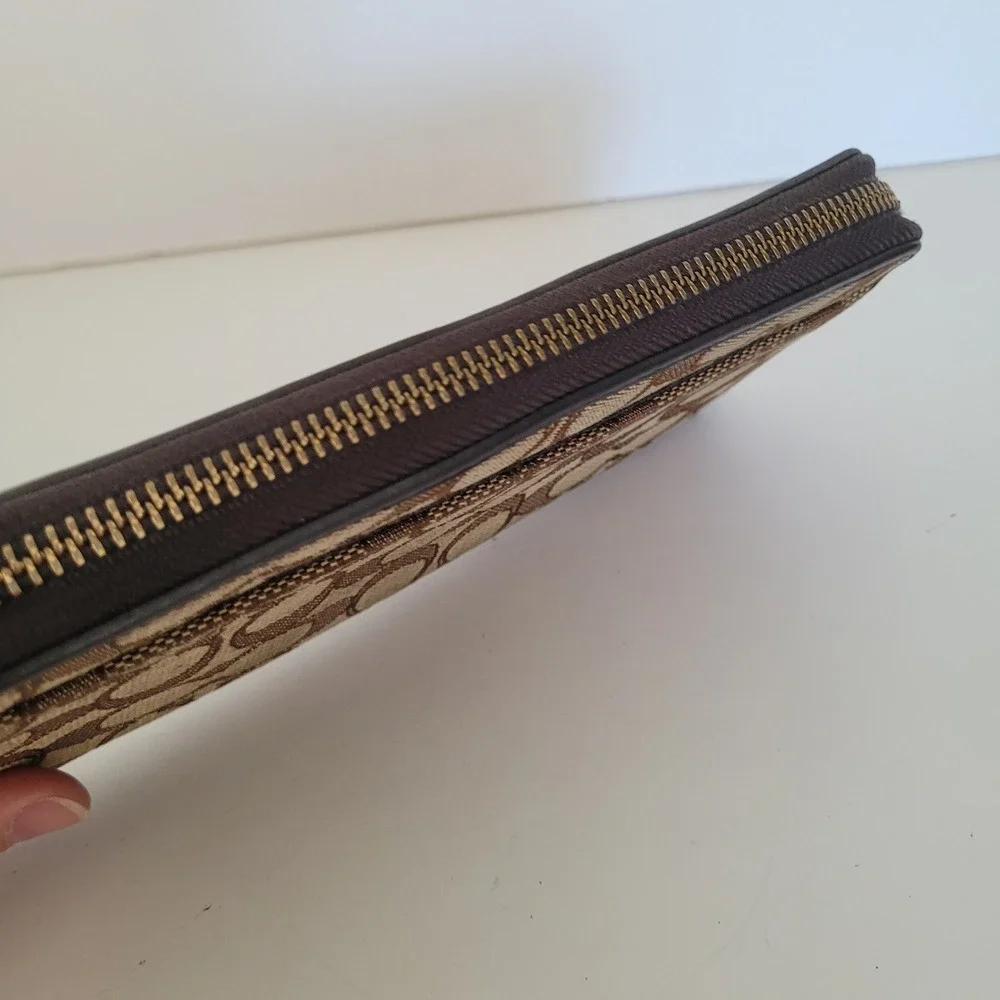 Coach Signature Canvas Accordion Zip Wallet Brown Tan Monogram Long Wallet